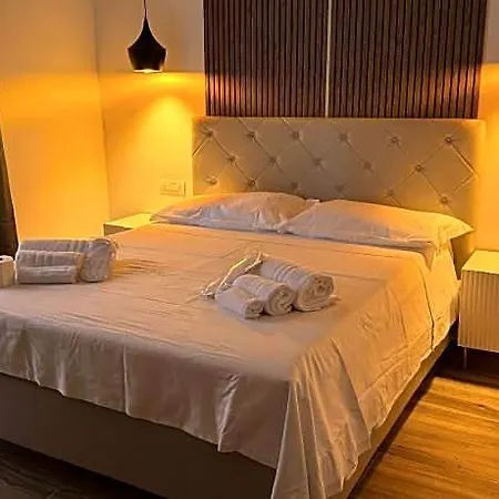 Hotel Essenza House
