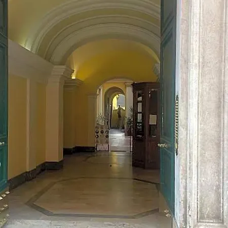 Essenza House 5* Rom